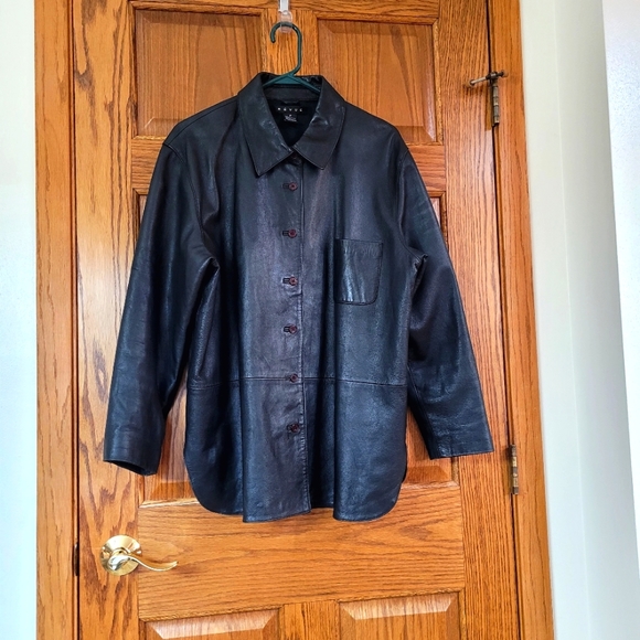 Revue Jackets & Blazers - Black Leather Coat, Leather Vintage Revue Black Leather Jacket plus size 16